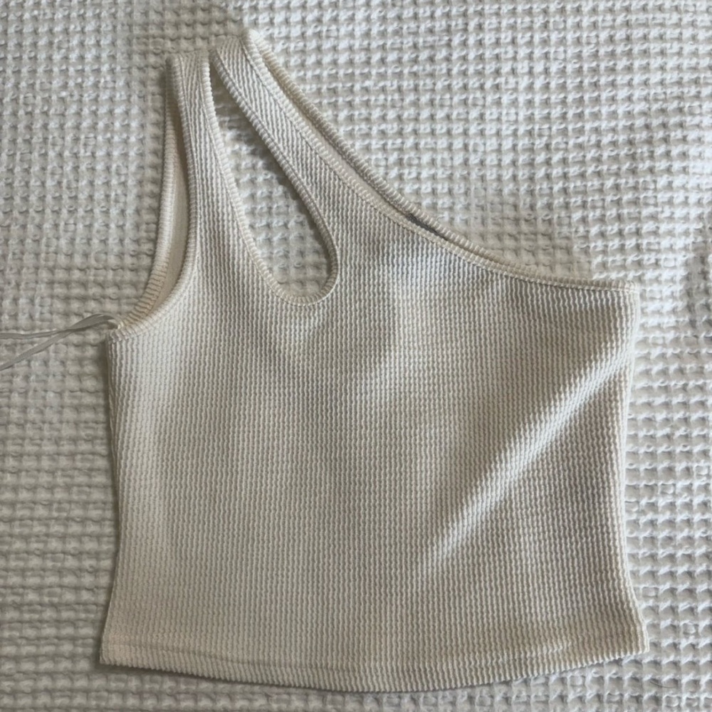 Princess Polly White Asymmetrical Ribbed Tank - Picture 3 of 4